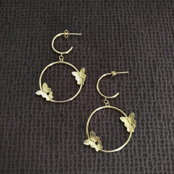 isabella m. Open Circle Butterflies🦋 Earrings - Picture 3 of 14